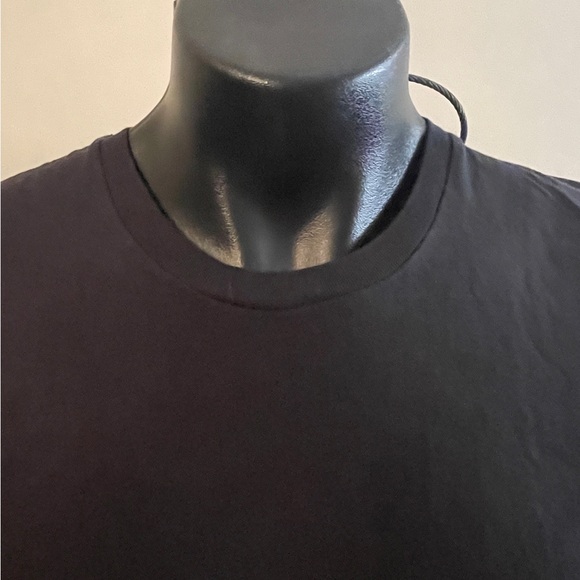 Men’s MLT Miami T-Shirt, Navy Size Large - Picture 3 of 8